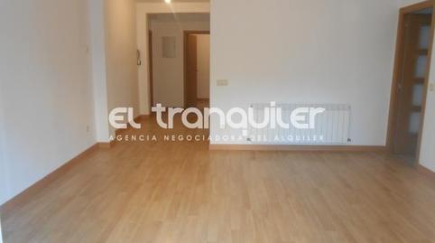 Foto 3 de Pis de lloguer a Calle Torrelaguna, San Juan Bautista, Madrid Capital