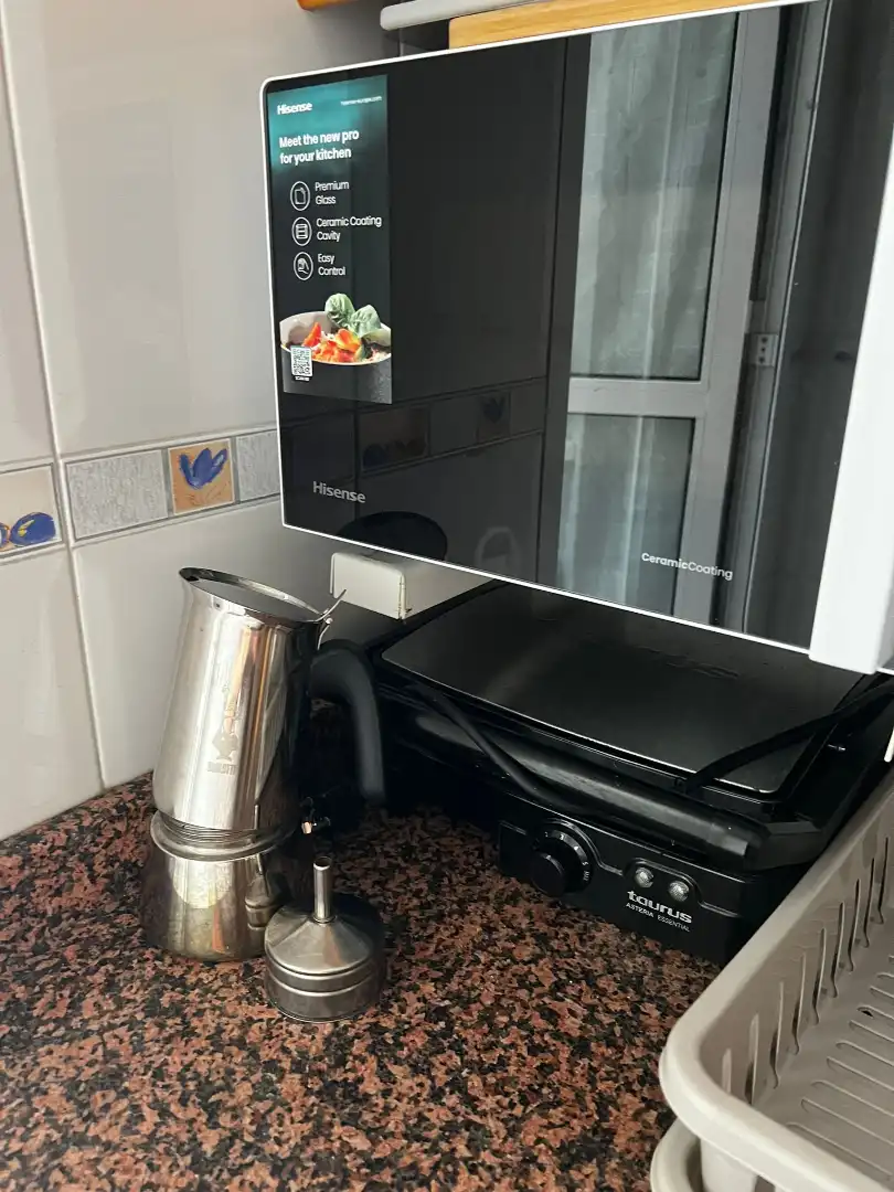 Cocina de Apartamento de alquiler en Torrevieja con Aire acondicionado, Terraza y Amueblado