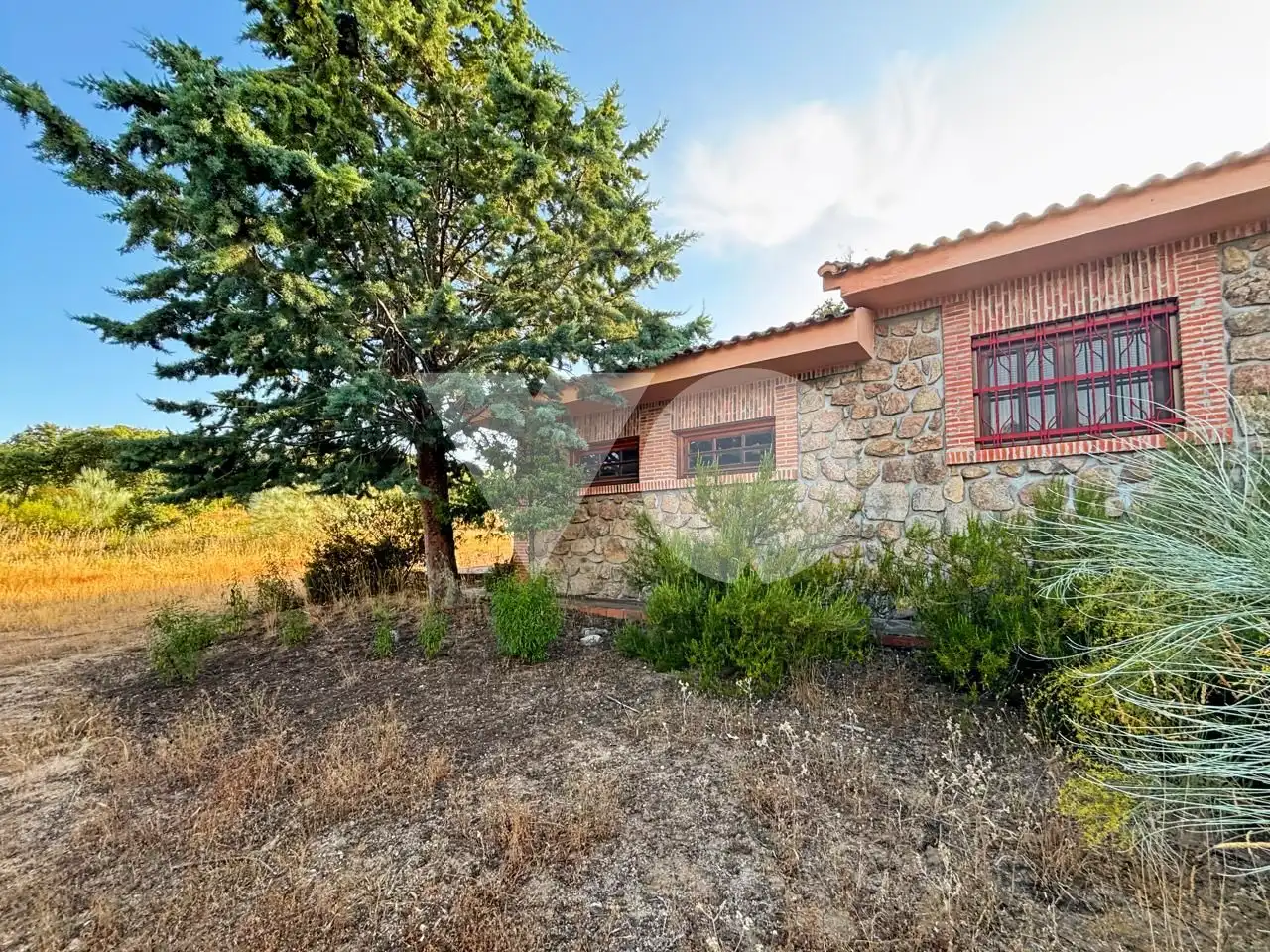 Vista exterior de Finca rústica en venta en Valdemorillo con Calefacción y Jardín privado