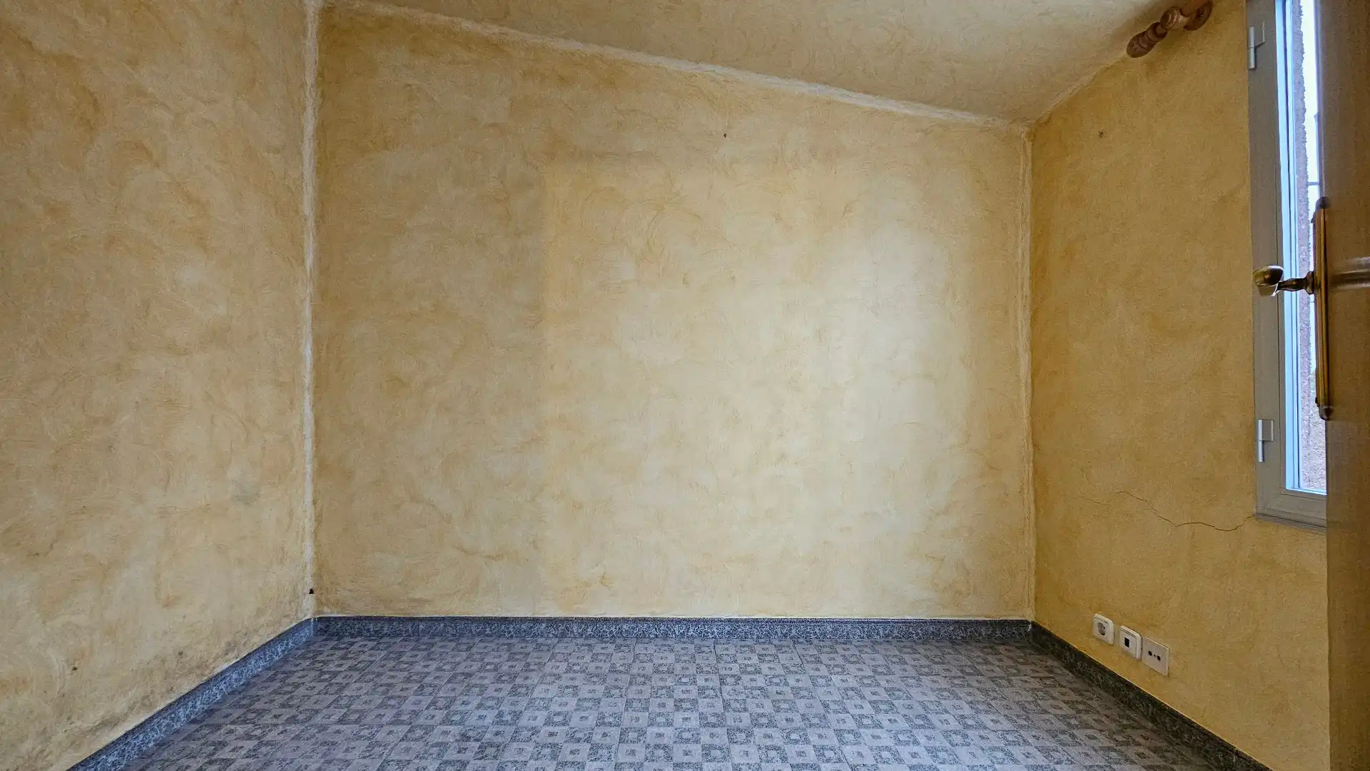Habitación de Piso en venta en Vitoria - Gasteiz con Calefacción, Parquet y Trastero