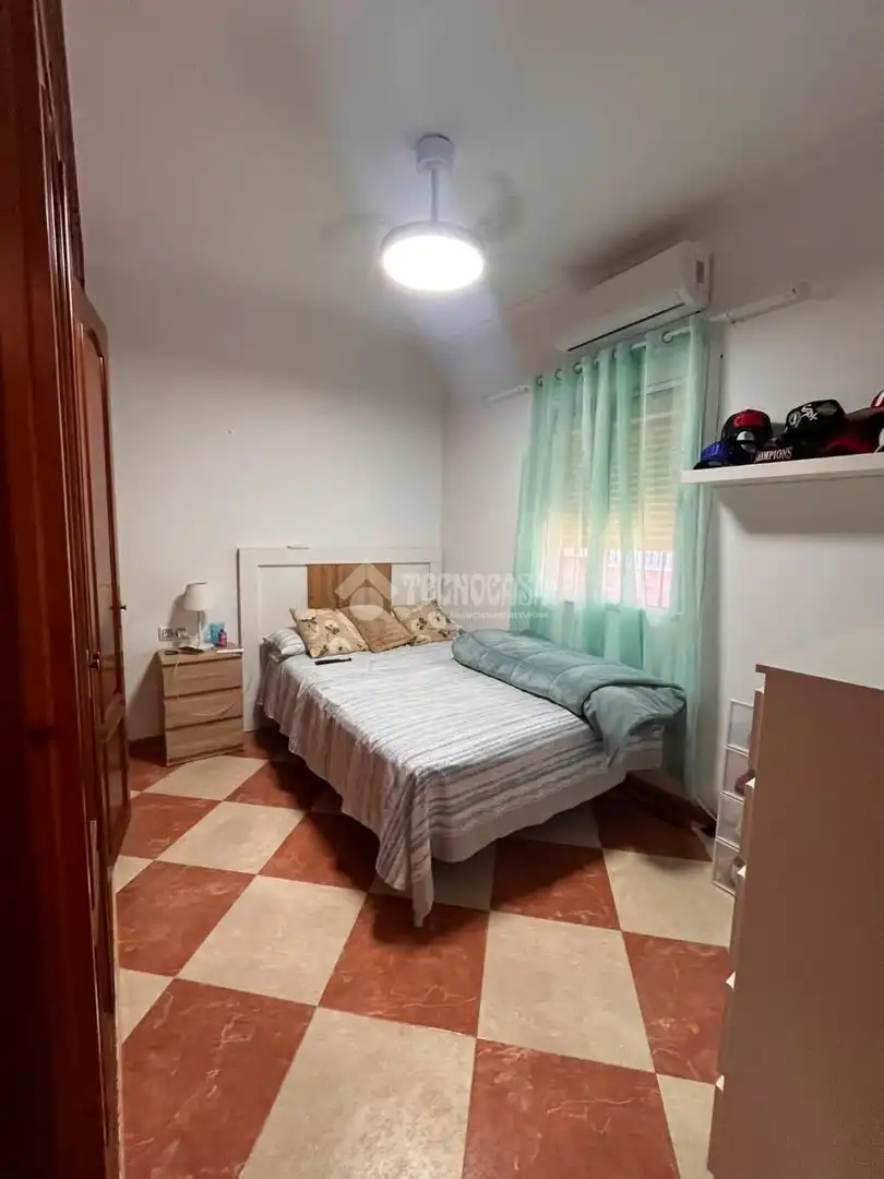 Bedroom of Detached homes for sale in Castilleja de Guzmán  with Air Conditioner and Terrace