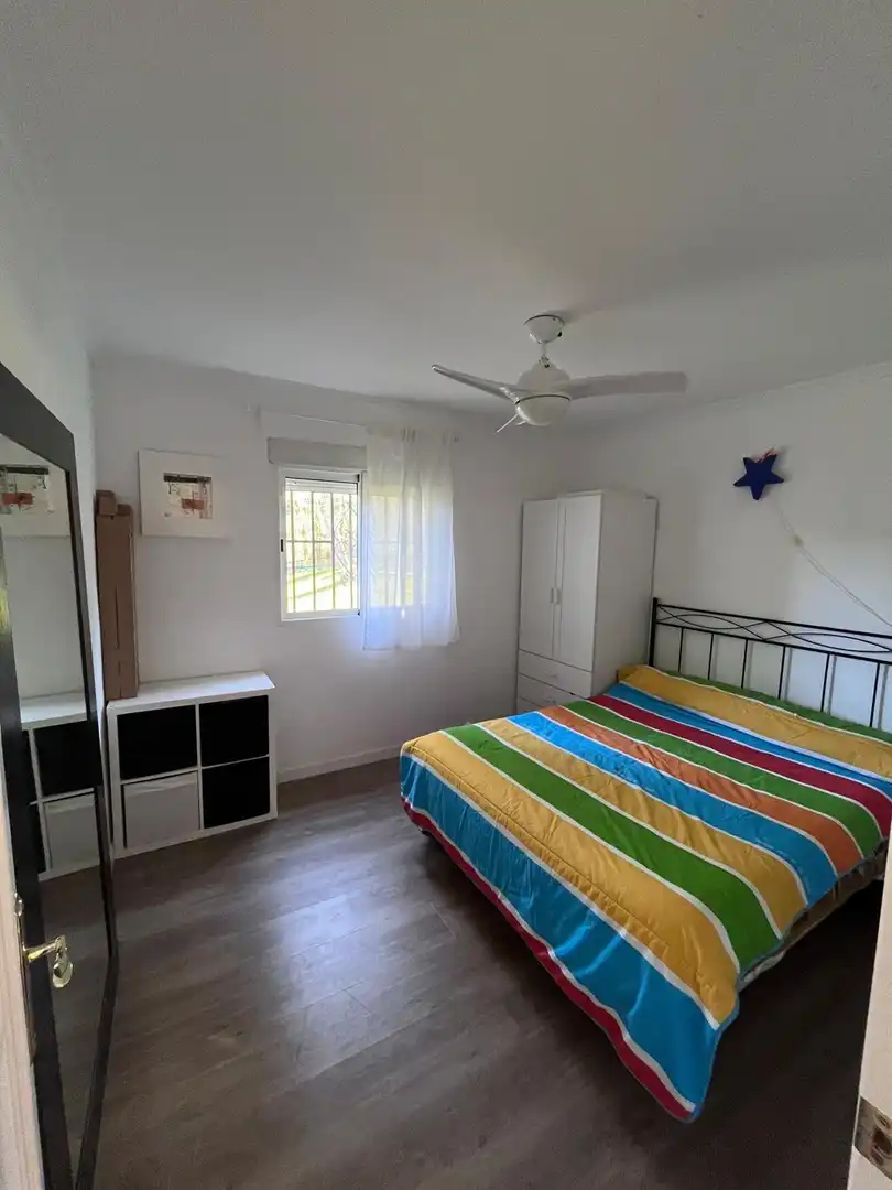 Dormitori de Casa o xalet en venda en Vilamarxant amb Aire condicionat, Jardí privat i Terrassa