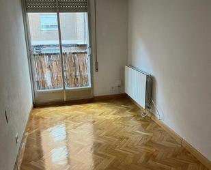 Bedroom of Attic to rent in  Madrid Capital  with Heating, Parquet flooring and Terrace
