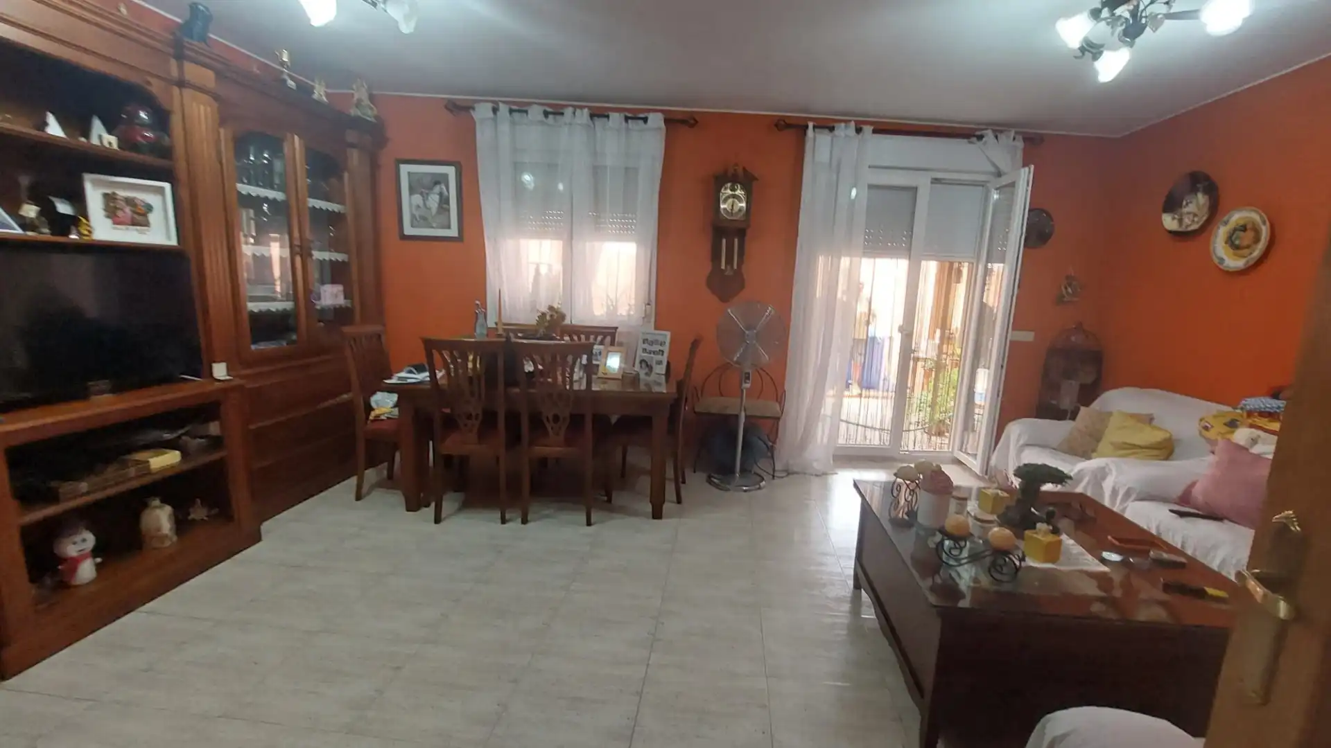 Menjador de Casa o xalet en venda en San Martín de la Vega amb Calefacció, Forn i Internet