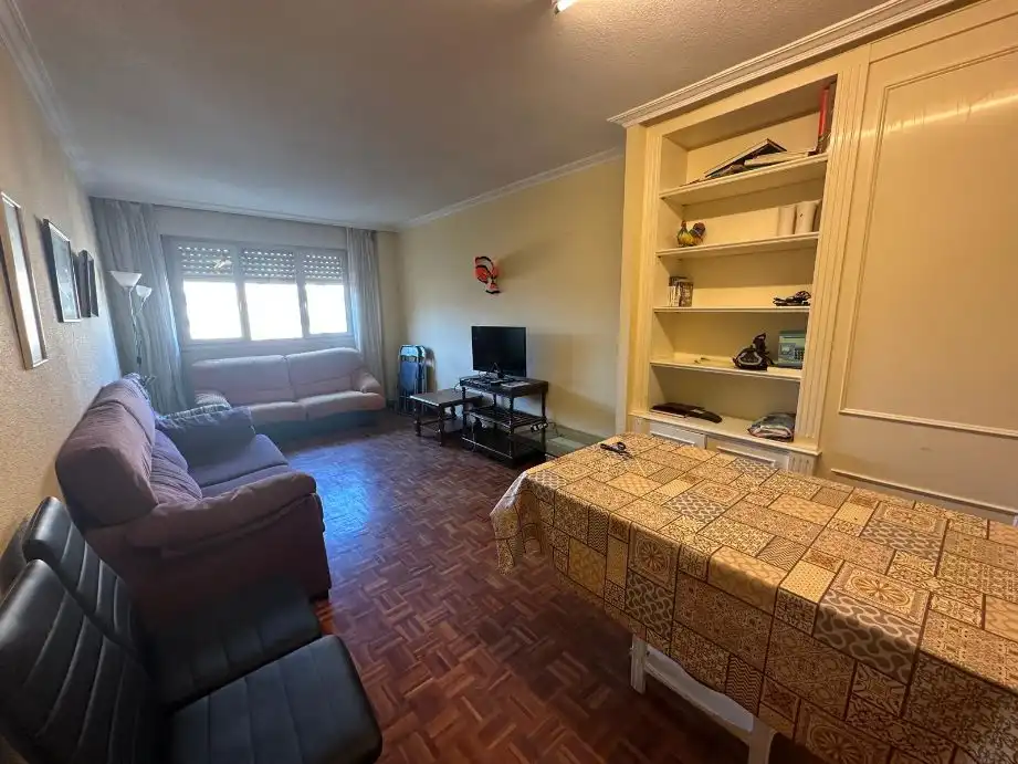 Living room of Flat for rent in  Pamplona / Iruña  with Heating, Parquet flooring and Terrace