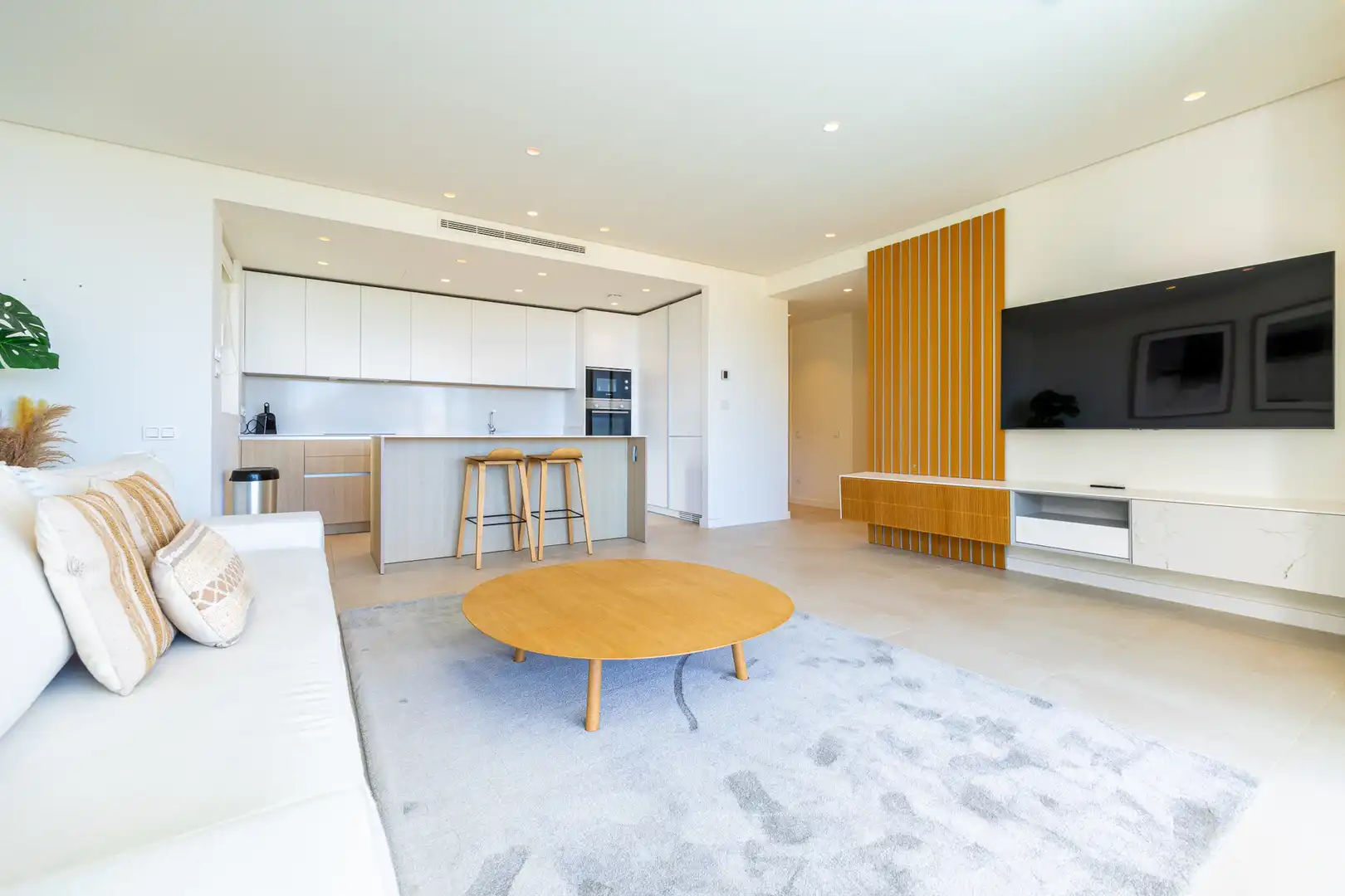 Sala de estar de Planta baja en venta en Ojén con Aire acondicionado, Terraza y Piscina