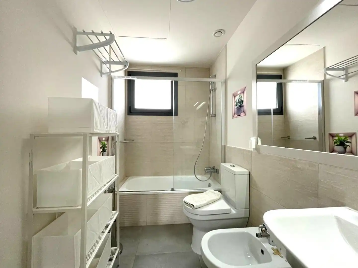 Bathroom of Apartments for rent in El Rompido  with Air Conditioner, Heating and Terrace