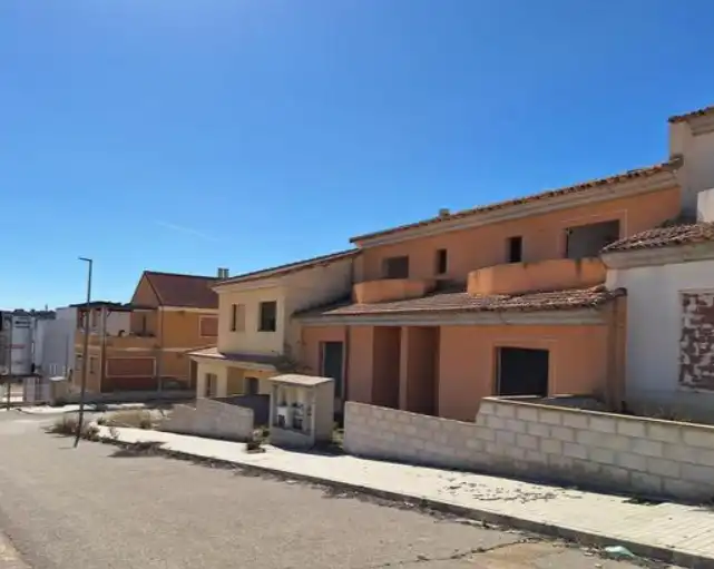 Vista exterior de Casa o xalet en venda en Caudete de las Fuentes