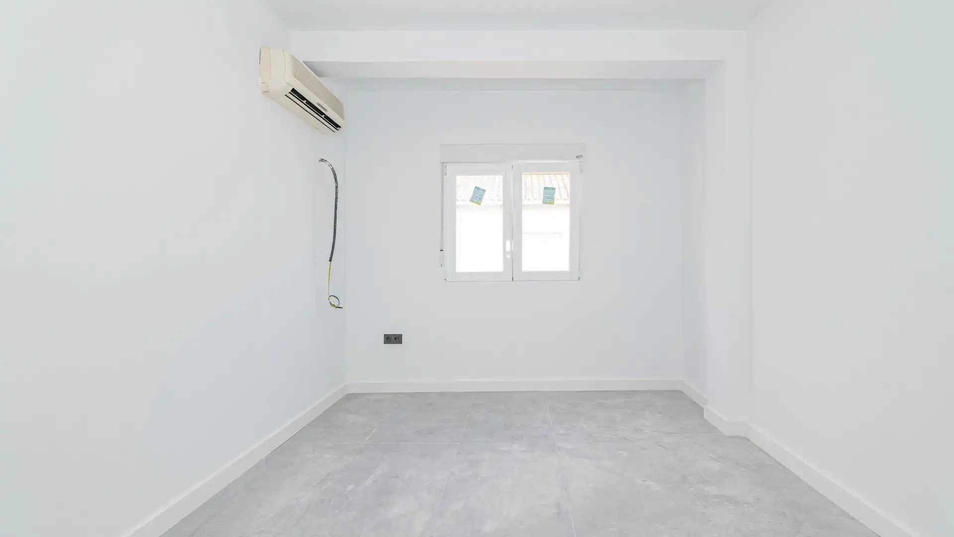 Flat for sale in Maracena  with Air Conditioner and Balcony