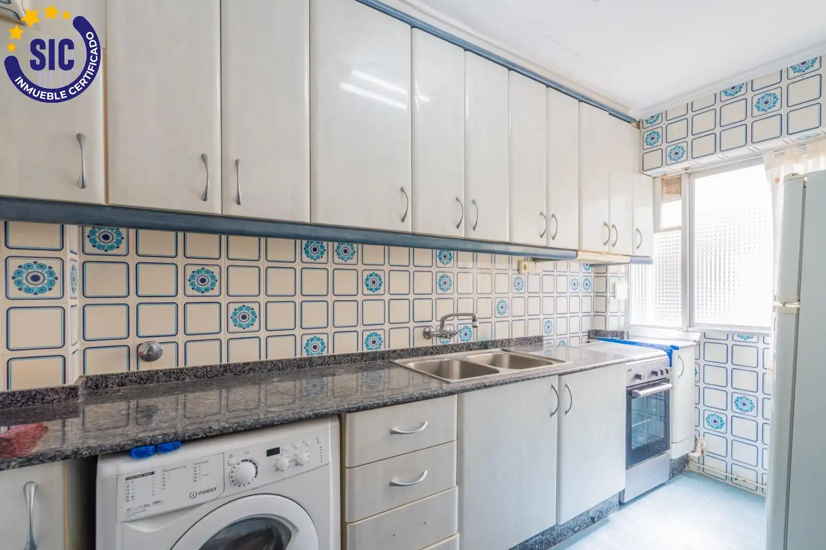 Kitchen of Apartments for sale in Valencia  with Air Conditioner