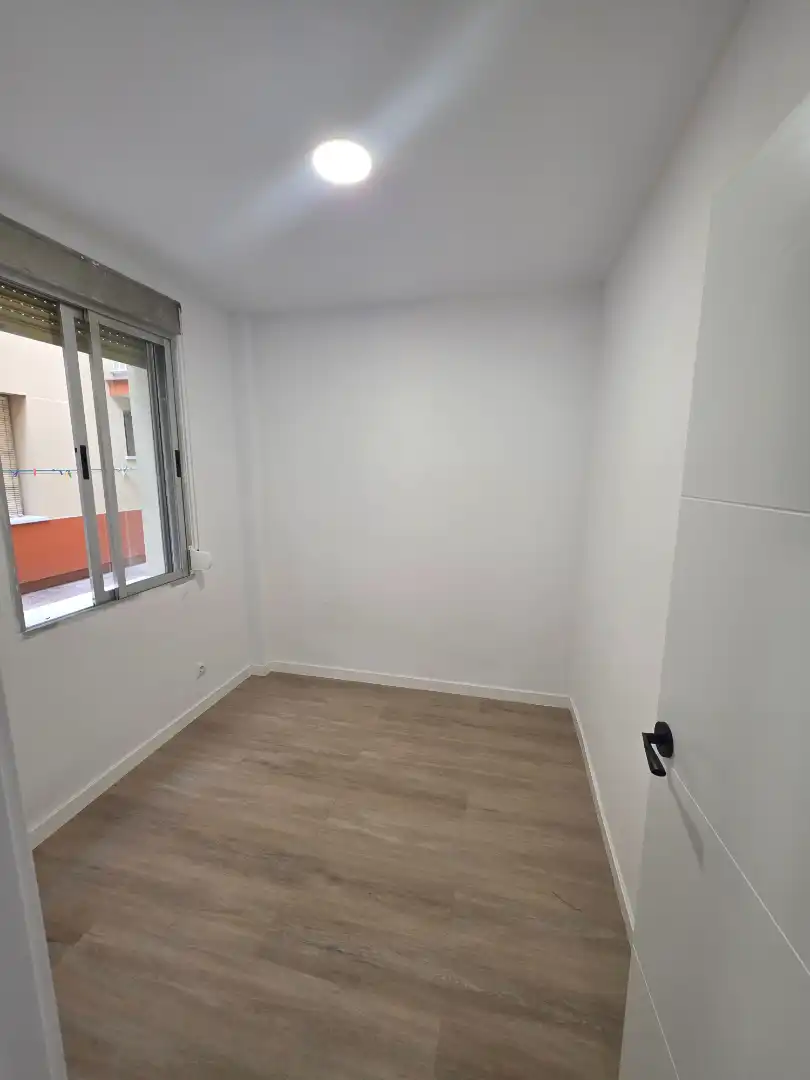 Bedroom of Flat for sale in Móstoles  with Air Conditioner and Heating