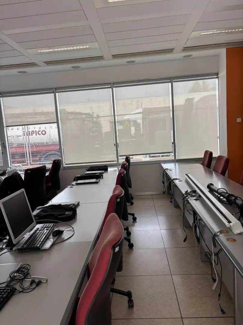 Immobles singulars amb ascensor en venda a Avenida Avenida Ramón y Cajal, imagen 32