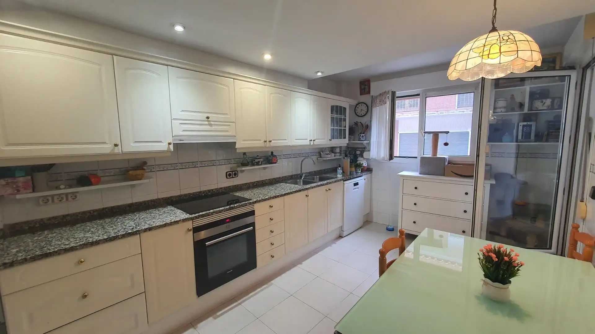 Kitchen of Flat for sale in Canet de Mar  with Air Conditioner