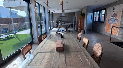 Foto 3 de Casa o xalet en venda a Avinguda Unió Europea, 32, Piscinas, Castellón