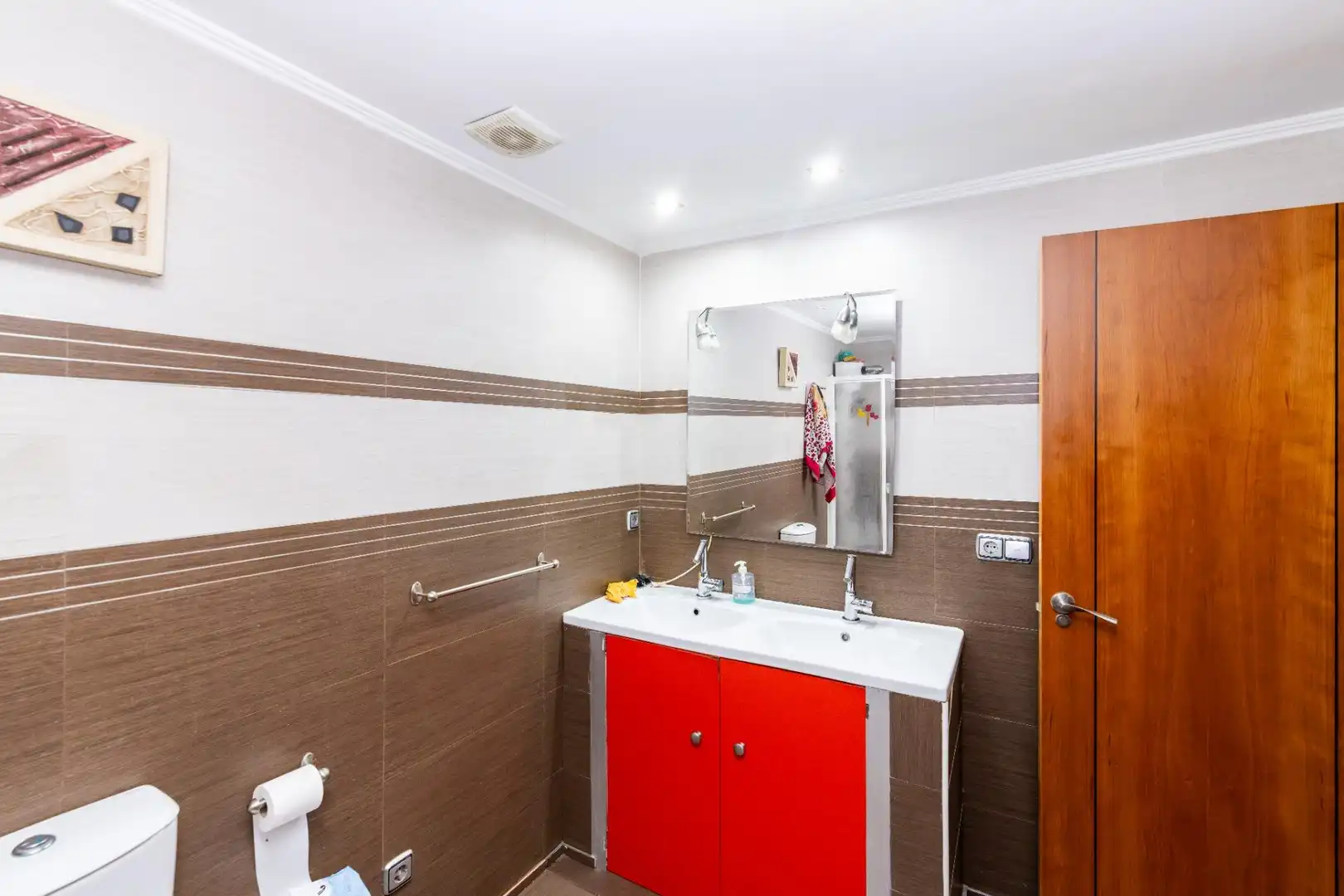Bathroom of Flat for sale in Granada  with Air Conditioner and Private garden