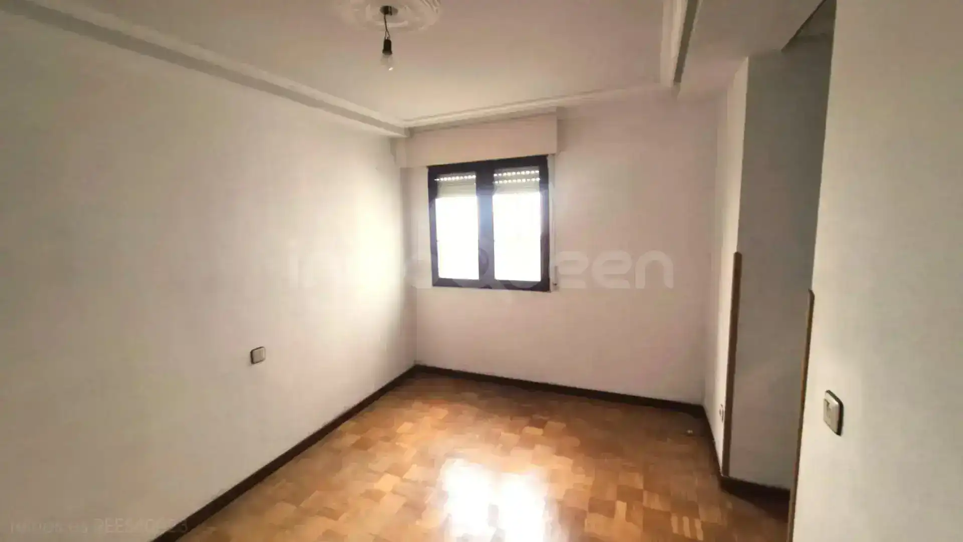 Habitación de Piso en venta en Vegadeo con Calefacción
