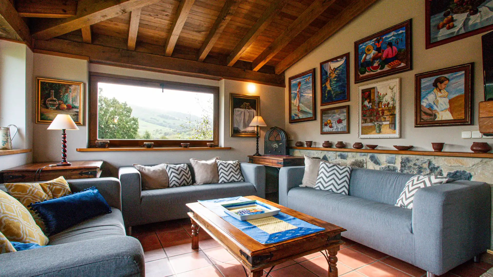 Sala de estar de Casa o chalet en venta en Villafufre con Jardín privado y Amueblado