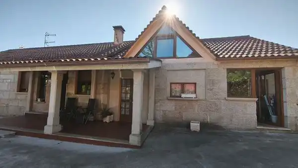 Casa con terrazza in vendita a Randufe