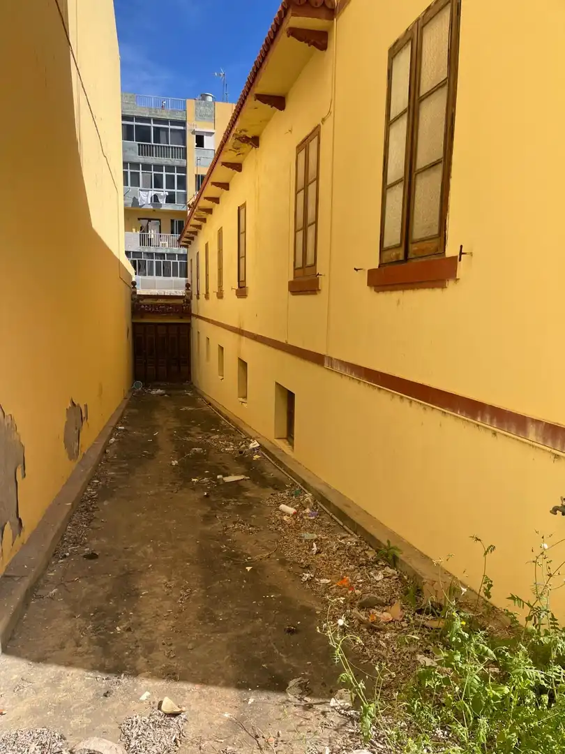Casa con terraza en venta en Calle Calle Pérez Galdós, imagen 6