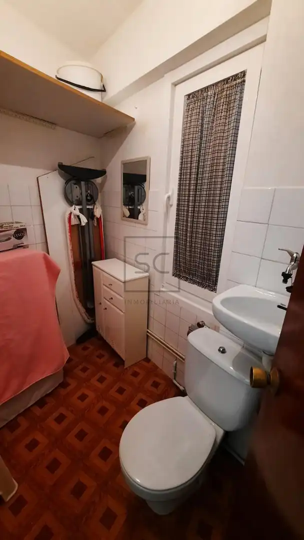 Badezimmer von Wohnung zur Miete in Ferrol mit Heizung, Terrasse und Möbliert