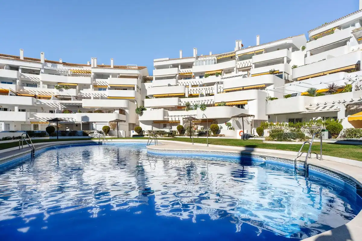 Apartment mit Pool zum Verkauf in Nueva Andalucía, imagen 3