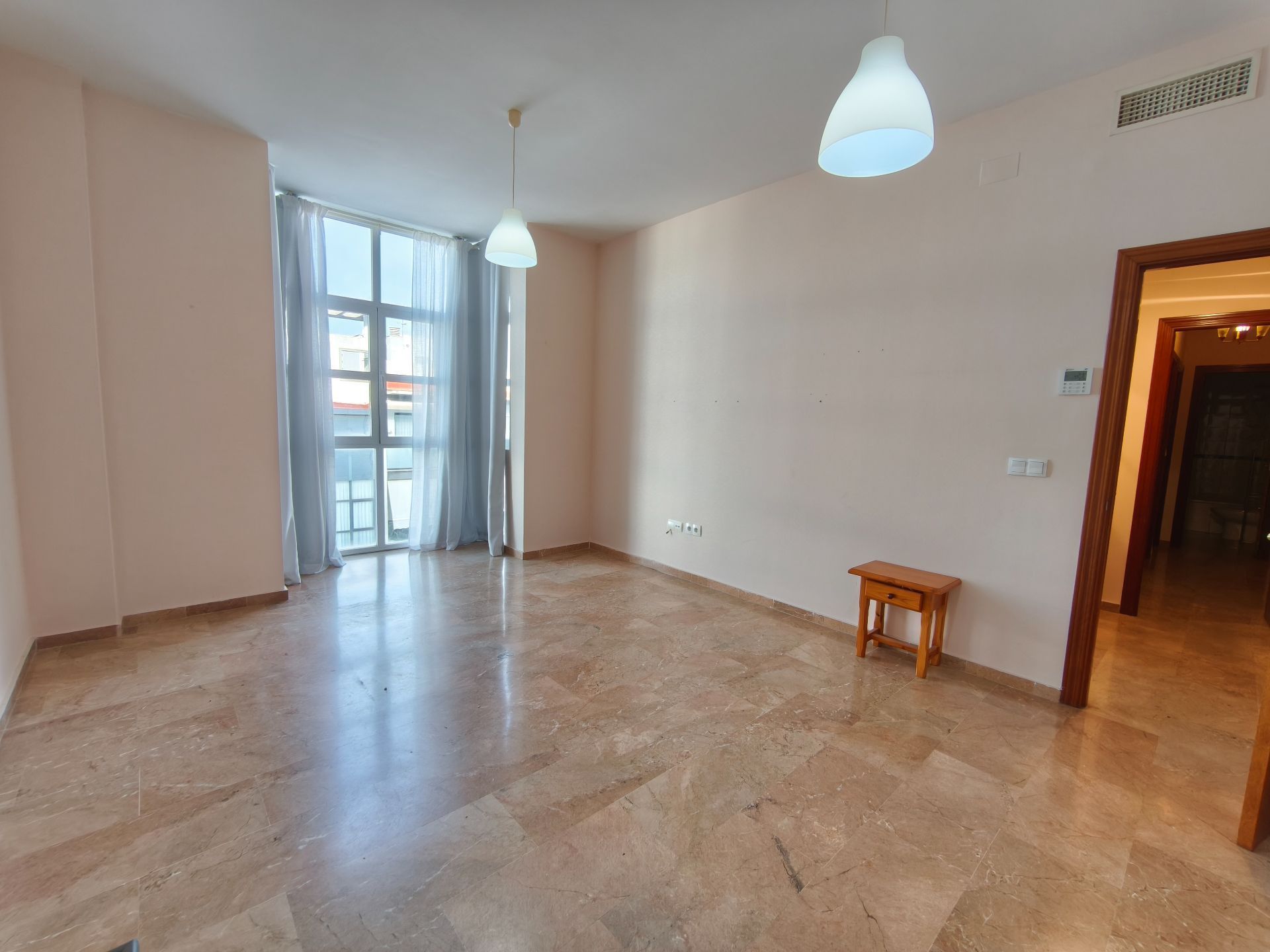 Flat to rent in  Huelva Capital  with Air Conditioner