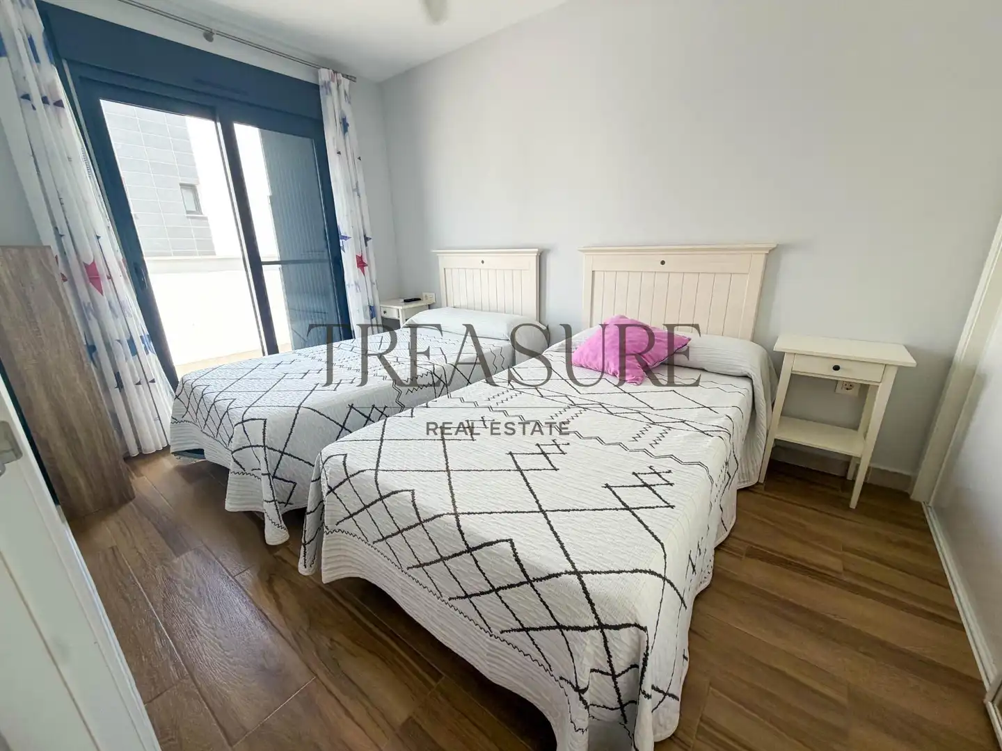 Habitación de Casa o chalet en venta en Pilar de la Horadada con Calefacción, Jardín privado y Terraza