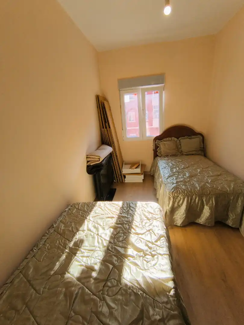 Bedroom of Flat for sale in Venta de Baños  with Heating, Terrace and Furnished