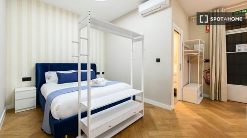 Foto 2 de Estudio para compartir en Cortes - Huertas, Madrid