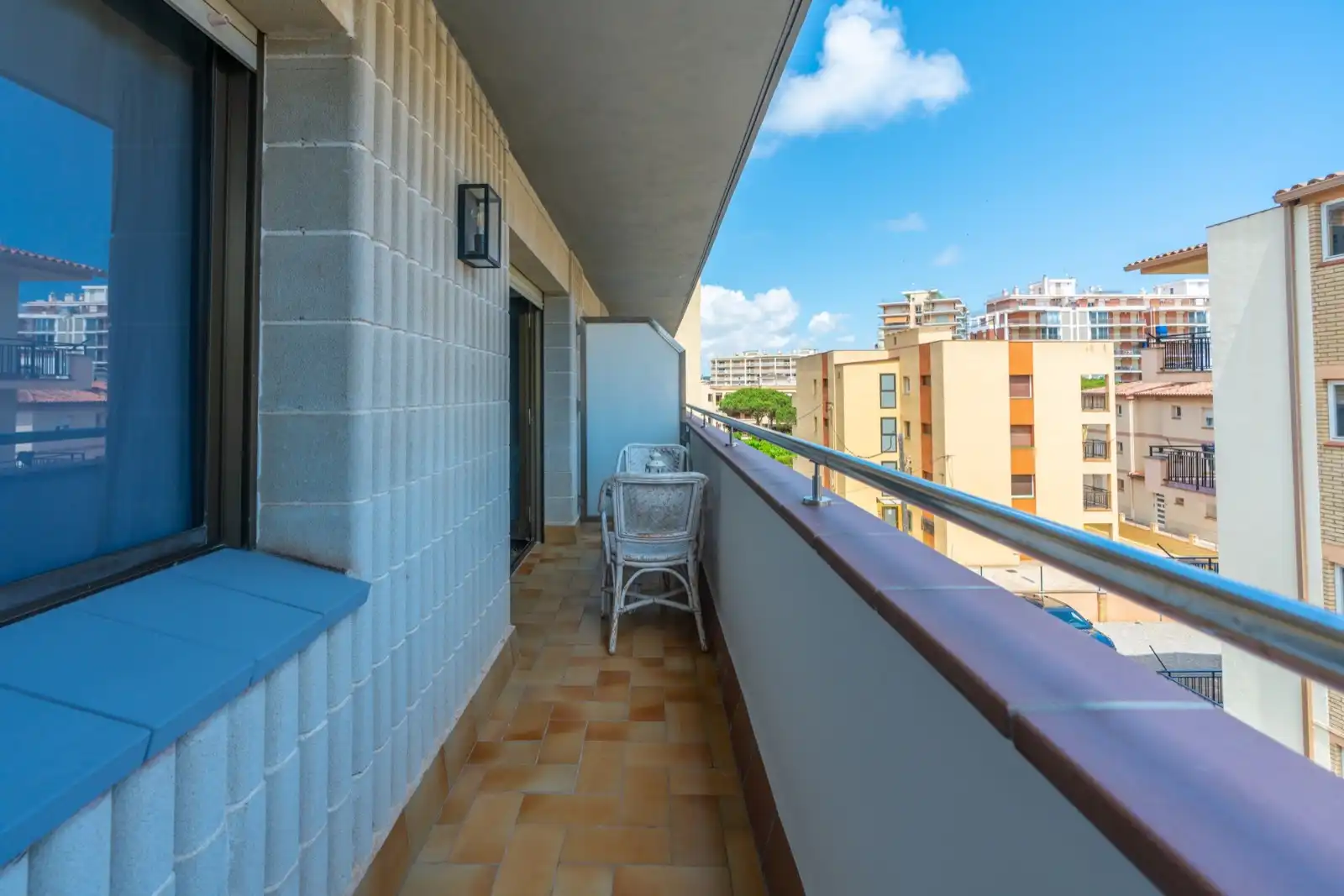 Dúplex de lloguer a Travessia Enric Granados, Torre Valentina - Mas Vilar de La Mutxada - Treumal