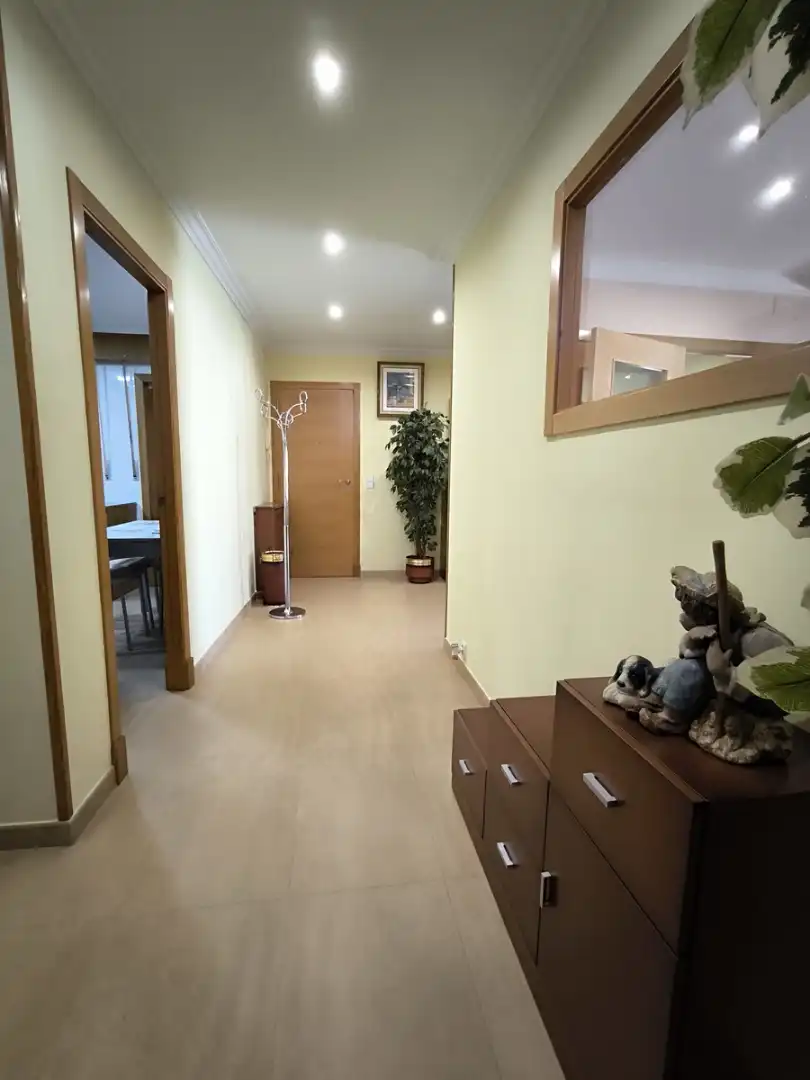 Piso en venta en Vilagarcía de Arousa con Calefacción, Parquet y Amueblado