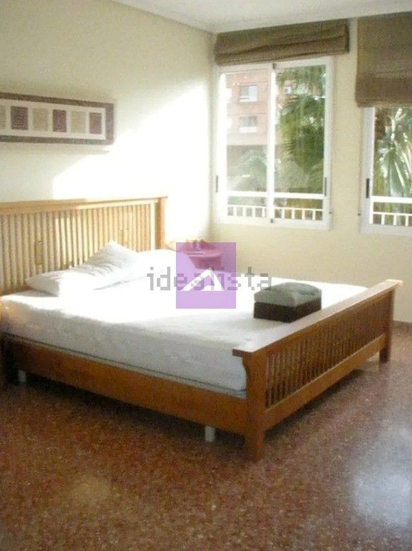 Bedroom of Duplex to rent in Torrent  with Air Conditioner, Terrace and Furnished