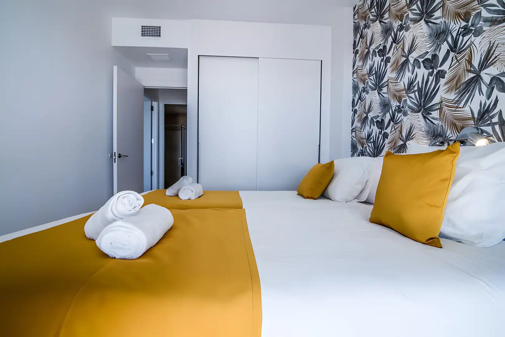 Apartment with pool for sale in Puerto Deportivo, imagen 19