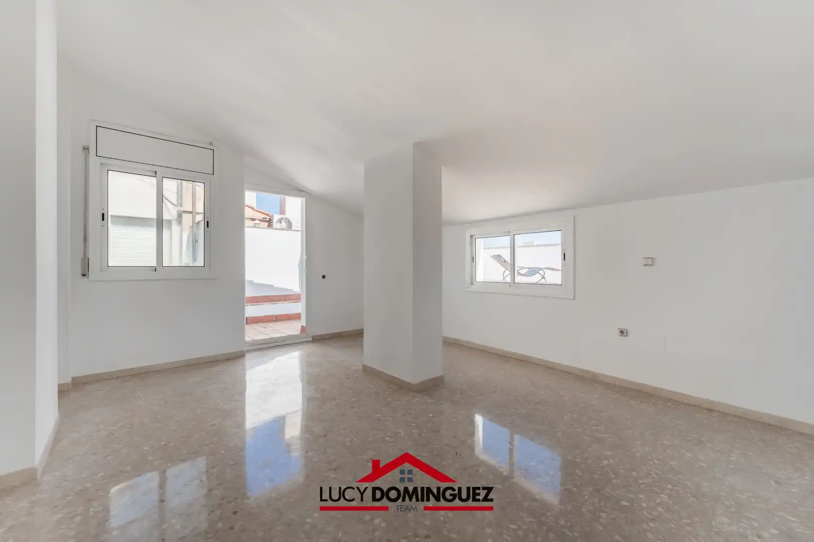 Wohnzimmer von Maisonette zum Verkauf in Mataró mit Klimaanlage, Heizung und Terrasse