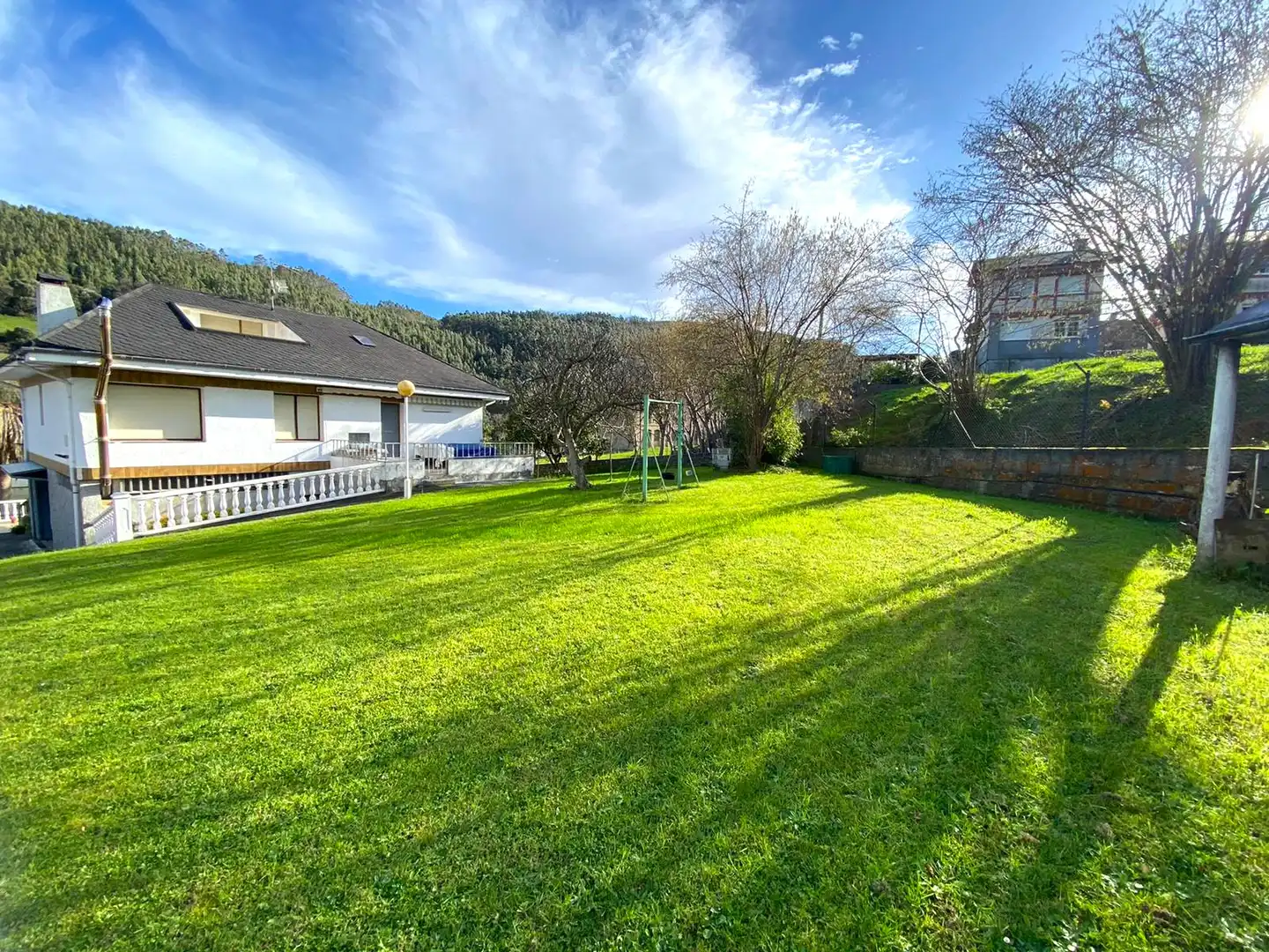 Jardí de Casa o xalet en venda en Castro-Urdiales amb Calefacció, Jardí privat i Parquet