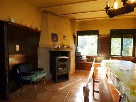 Cuina de Casa o xalet en venda en Mondariz-Balneario amb Calefacció, Jardí privat i Terrassa