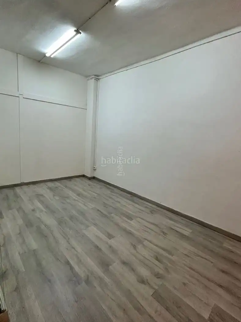 Local comercial de lloguer a Carrer de Francesc Macià 53, imagen 6