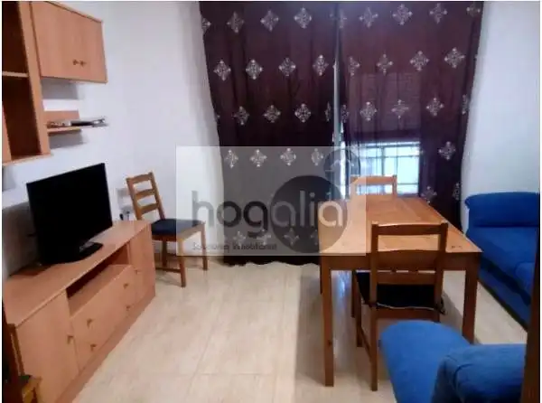Wohnzimmer von Wohnung zur Miete in Sevilla mit Klimaanlage, Terrasse und Möbliert