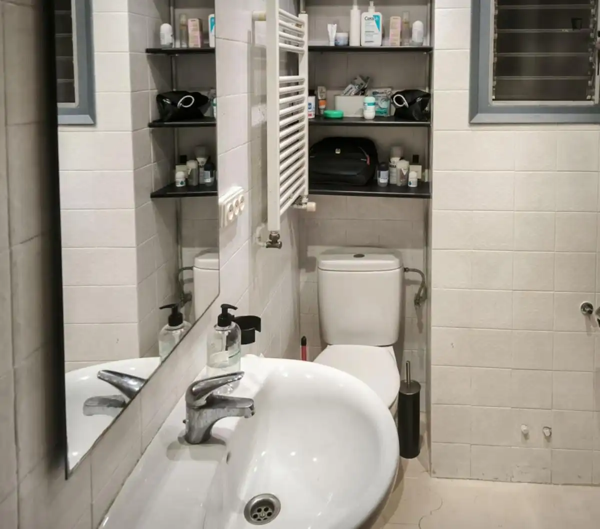 Bathroom of Apartments for share in Sants - Montjuïc