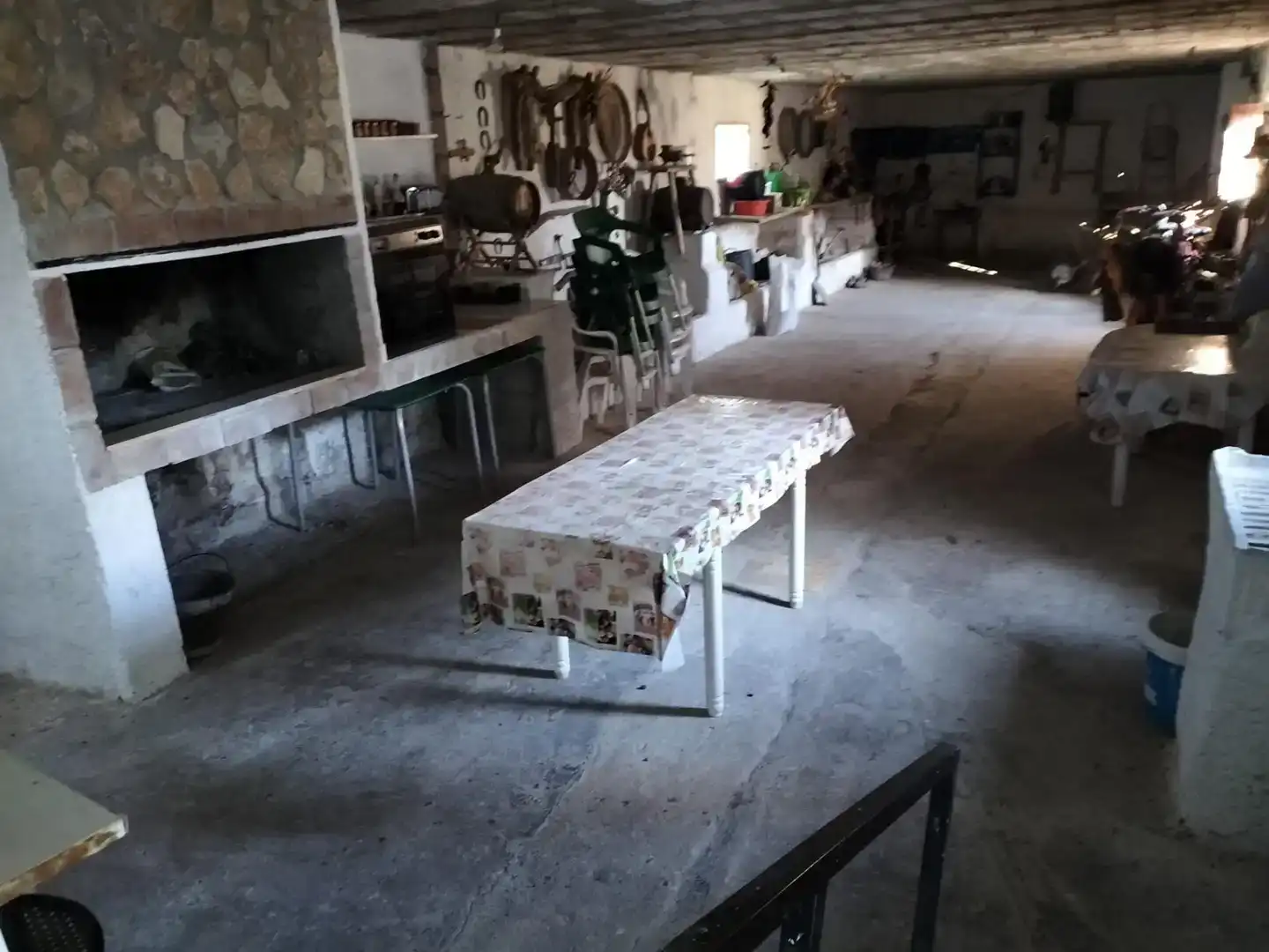 Finca rústica en venta en Baza con Jardín privado, Trastero y Amueblado