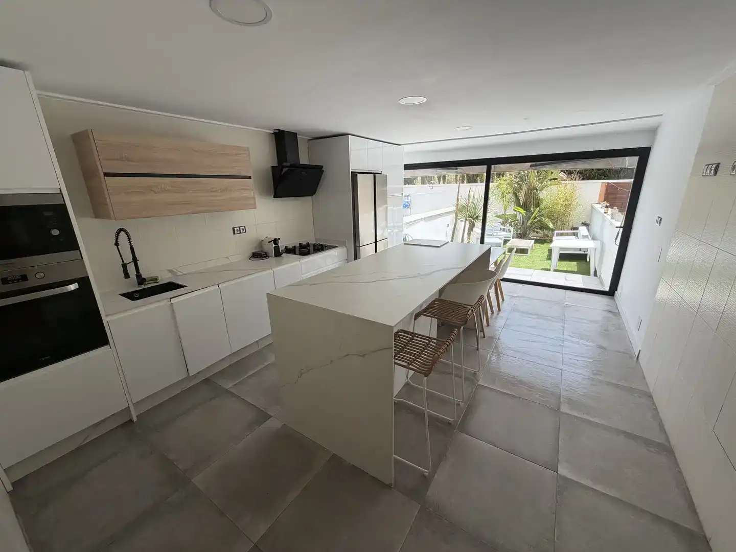 Cuina de Dúplex en venda en Murcia amb Jardí privat, Parquet i Traster