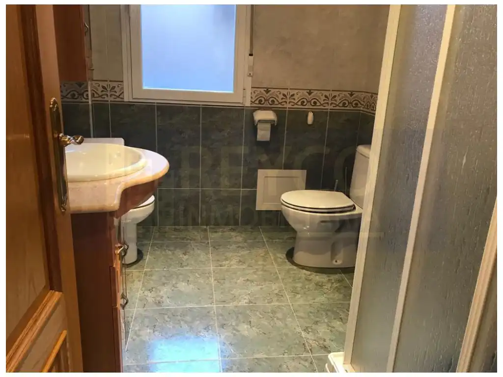 Bany de Casa o xalet en venda en Ledesma de la Cogolla amb Balcó