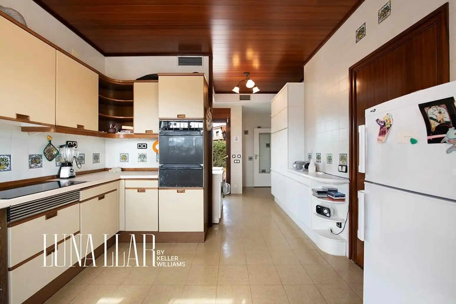 Kitchen of Houses for sale in Castelldefels  with Air Conditioner and Parquet flooring