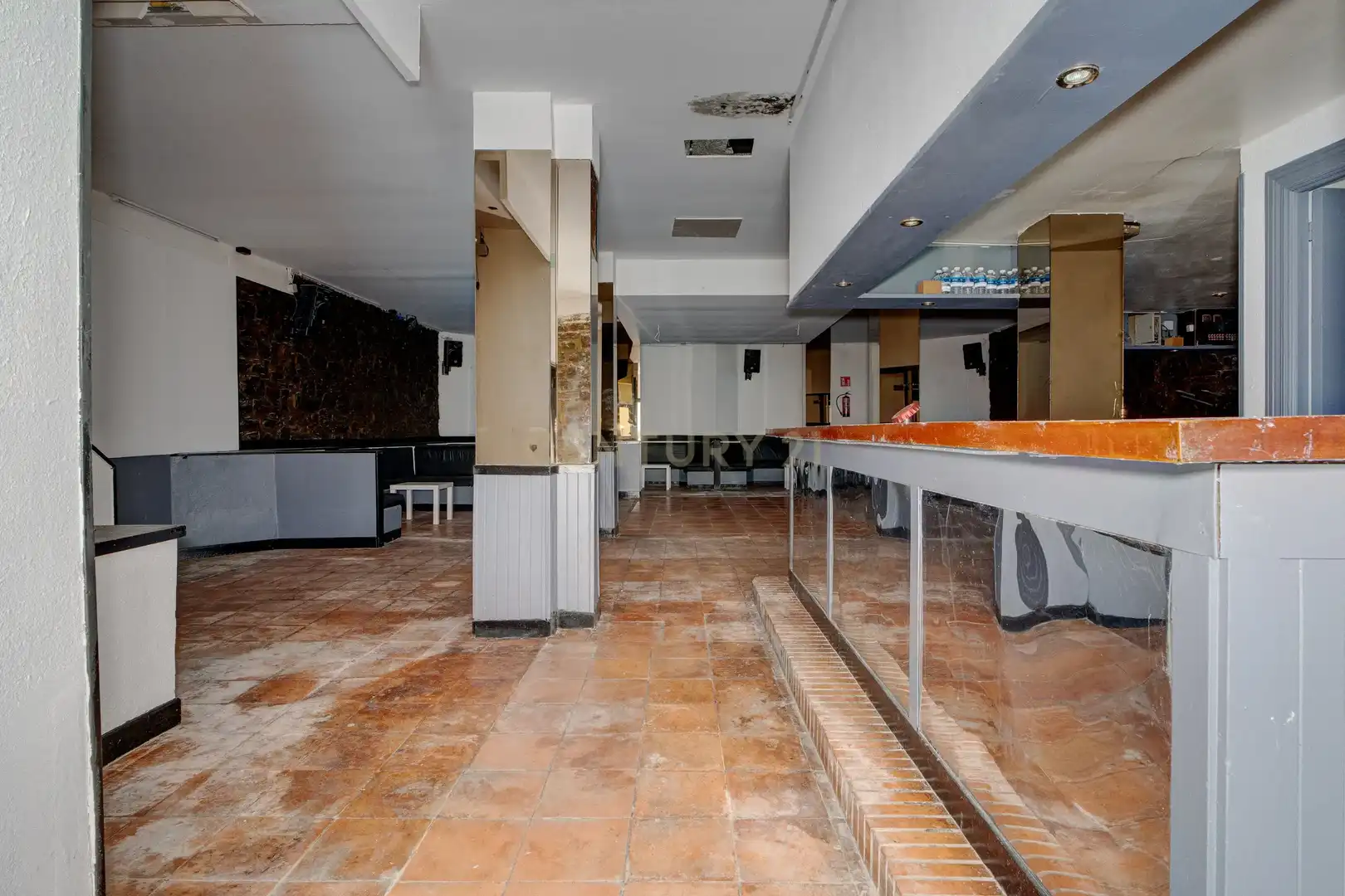 Local en venda a Ondaribi'ko Karika, 33, Irun, Spain, 33, Pinar - Anaka - Belaskoenea