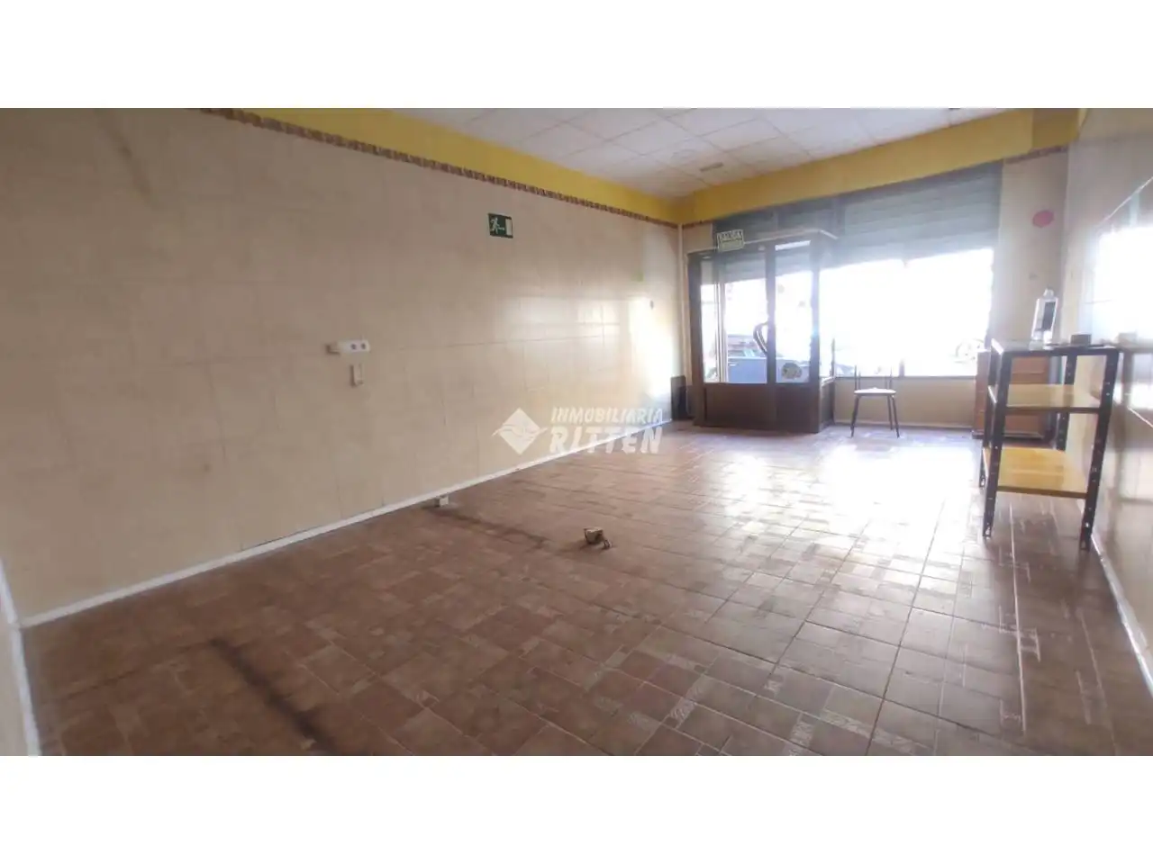 Local comercial de lloguer a Calle MULHACEN, imagen 4