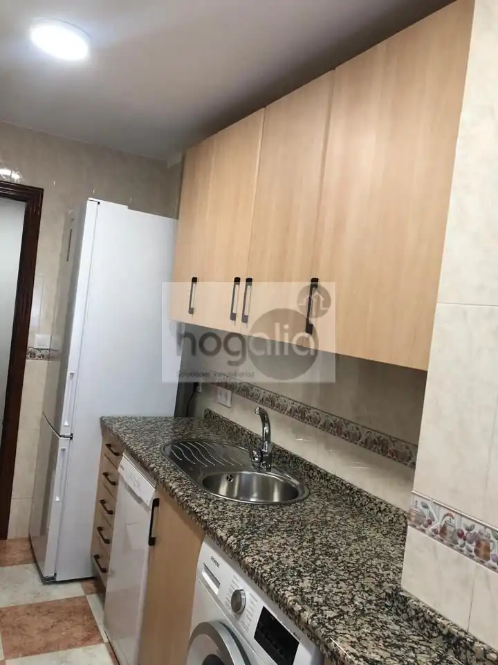 Cocina de Piso de alquiler en Sevilla con Aire acondicionado y Amueblado
