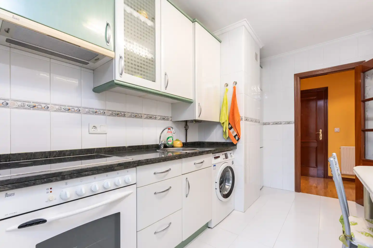 Flat for rent in Oviedo - CL EMILIO LLANEZA, 13, Corredoría - La Carisa - Prado de La Vega
