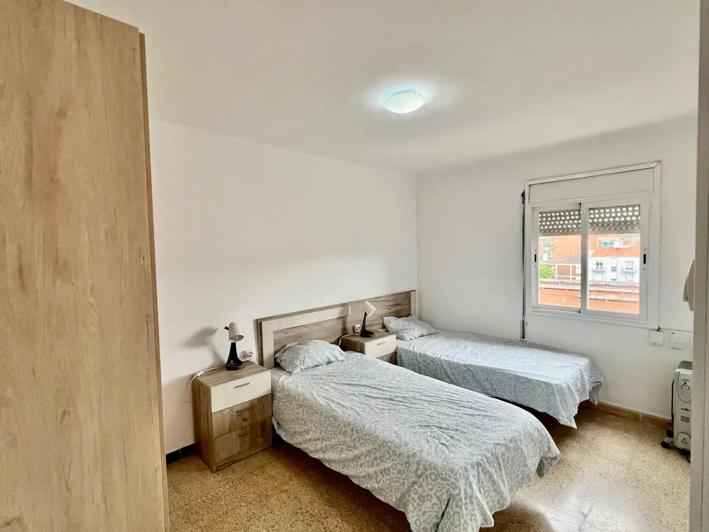 Bedroom of Flat for sale in Terrassa  with Balcony and Alarm