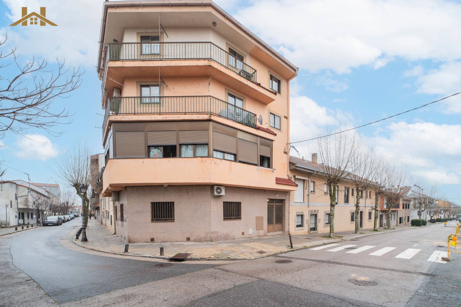 Exterior view of Flat for sale in El Escorial  with Air Conditioner, Heating and Terrace