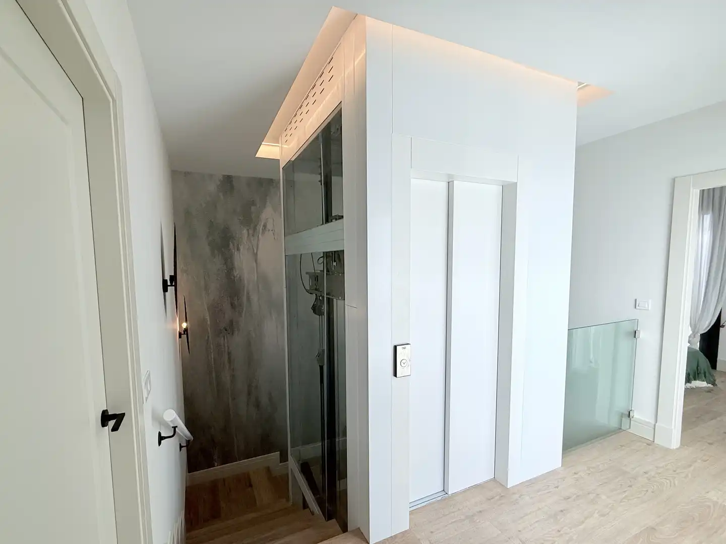 Badezimmer von Einfamilien-Reihenhaus zum Verkauf in Málaga mit Privatgarten, Balkon und Gemeinschaftspool